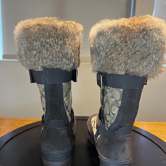 Coach Mariette Logo Winter Snow Boots Rabbit Fur- perfect condition - size 7 1/2 - Picture 4 of 10